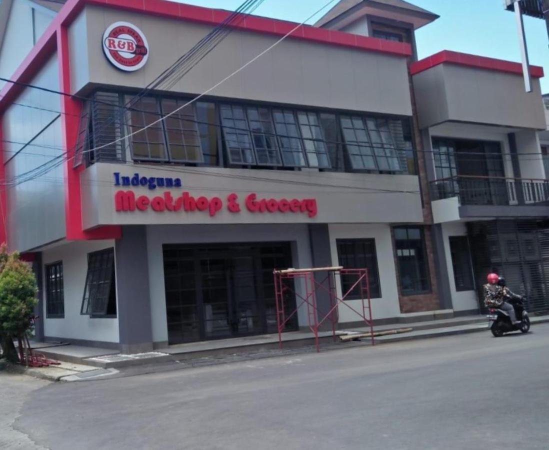 Wisma tamu Tr