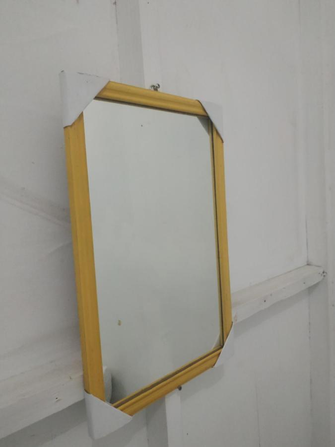 Tr